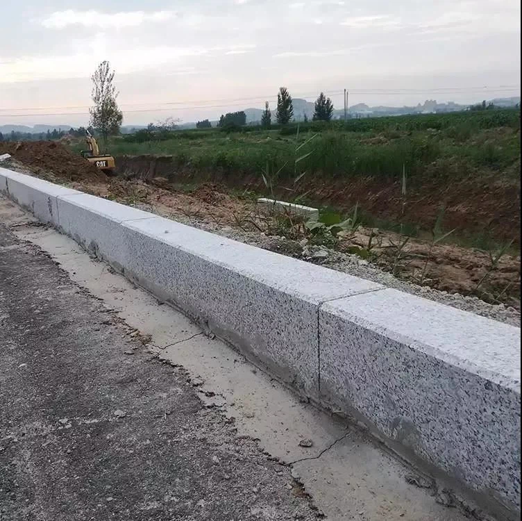 Kerb stone