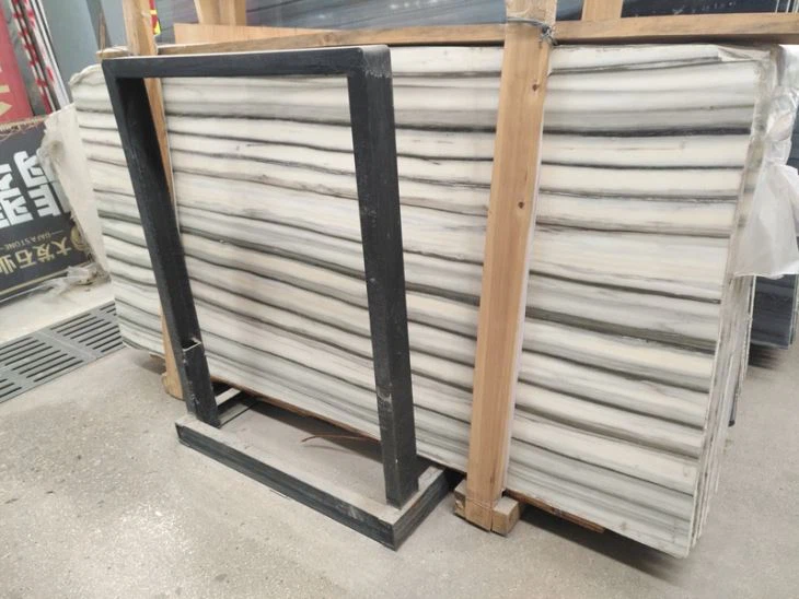 Calacatta Zebrino Marble Slab