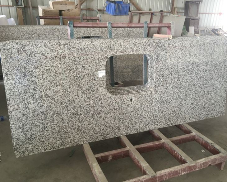 G439 White Granite Kitchen Countertop