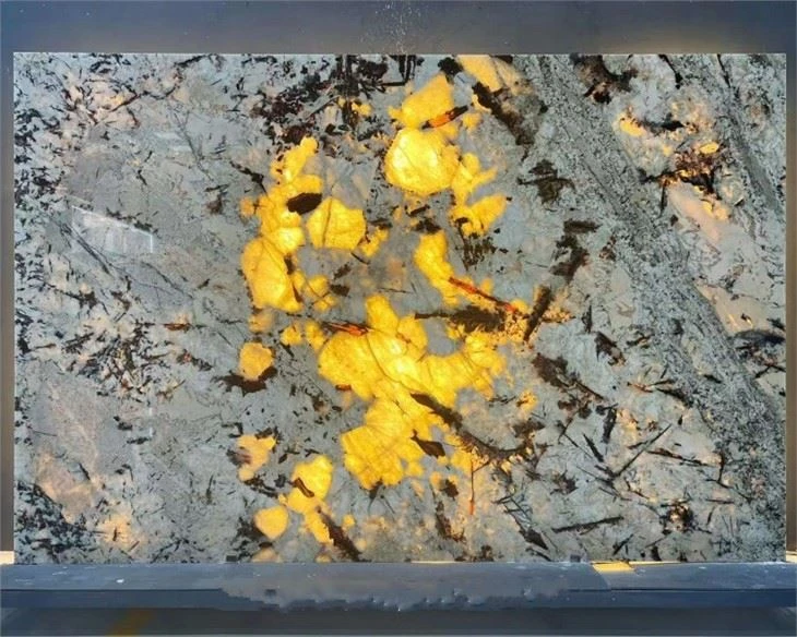 Natural Bianco Antico Granite